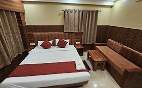 Tirupati Lodge New Jalpaiguri